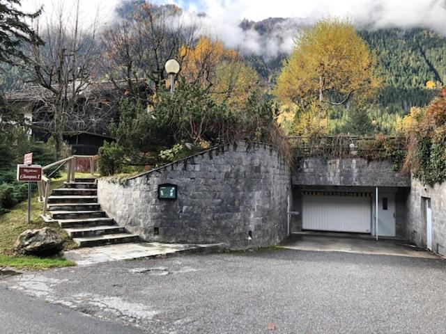 Studio Au Calme Avec Jardin Et Vue Mont-Blanc Chamonix Exterior foto